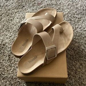 Women’s Sandals
